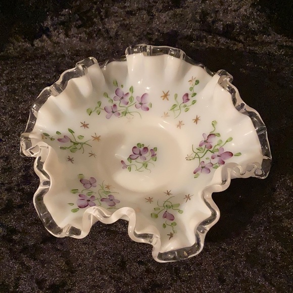 Fenton Other - Fenton art glass candy dish